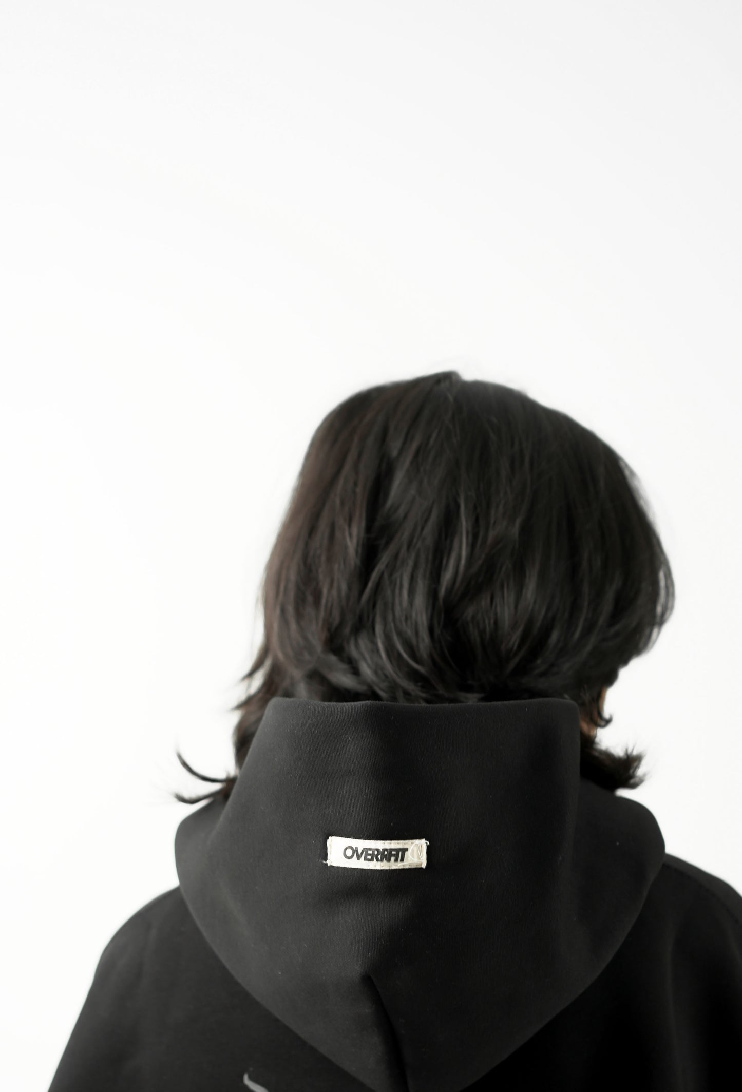 ARTICLE 003 // BLACK OVERSIZED HOODIE